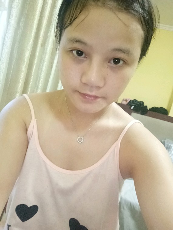 下面是没有美颜的照片,看看我哪里需要整,本人比较喜欢可爱范