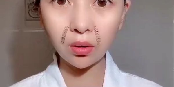 #去除法令纹妙招