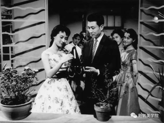 【新氧美学院(微信号:soyoung456)的每篇文章都是用