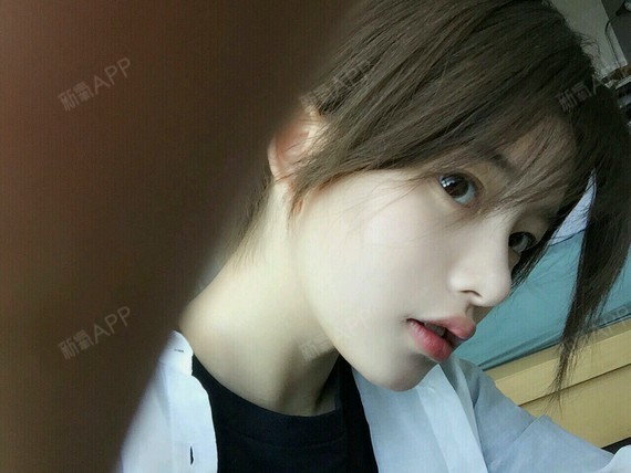最近流行幼女脸~我整理了一些我很喜欢的网红~这些