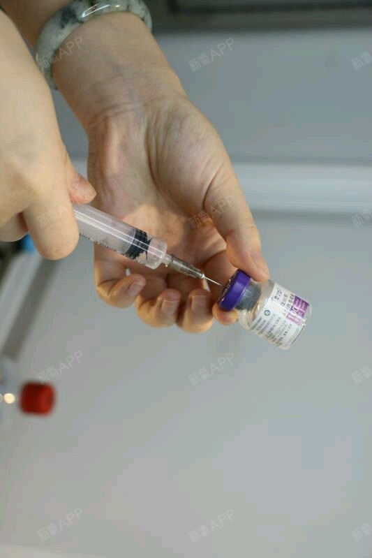 去华美去打肉毒素一周了,当时打效果也不会那么快出来_圈子-新氧美容