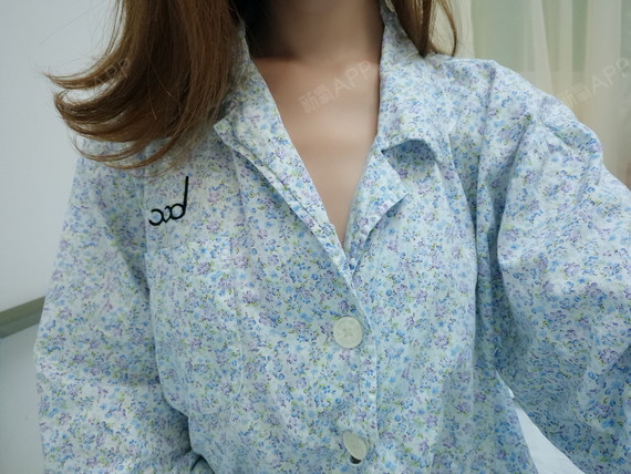 左边胸手感硬,乳头疼,右边的手感还可以,乳头没知觉_圈子-新氧美容