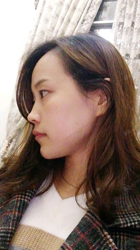 侧脸很喜欢,非常喜欢,女人就是要不断折腾才能越来越美