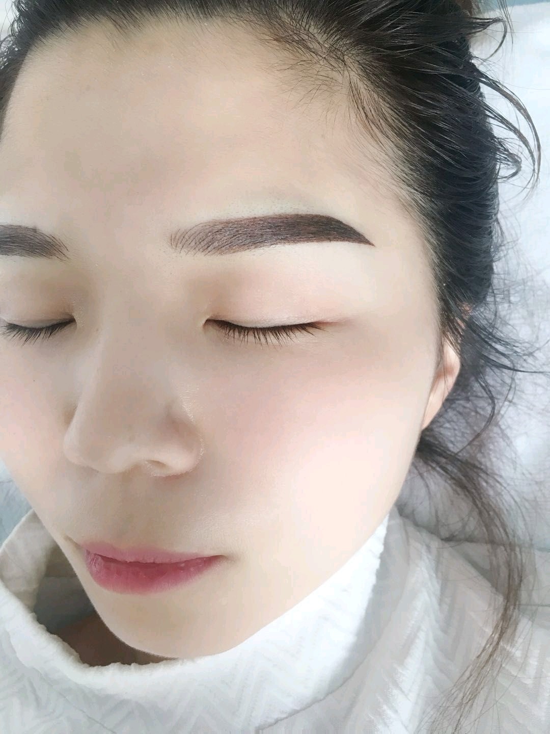 第二次来补色了,做的丝雾眉,@华老师给设计的眉型,_圈子-新氧美容整形