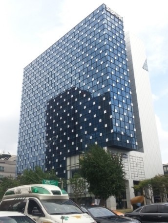 眼鼻手术第二天,今天心情好好,觉得自己眼睛的线条很_圈子-新氧美容