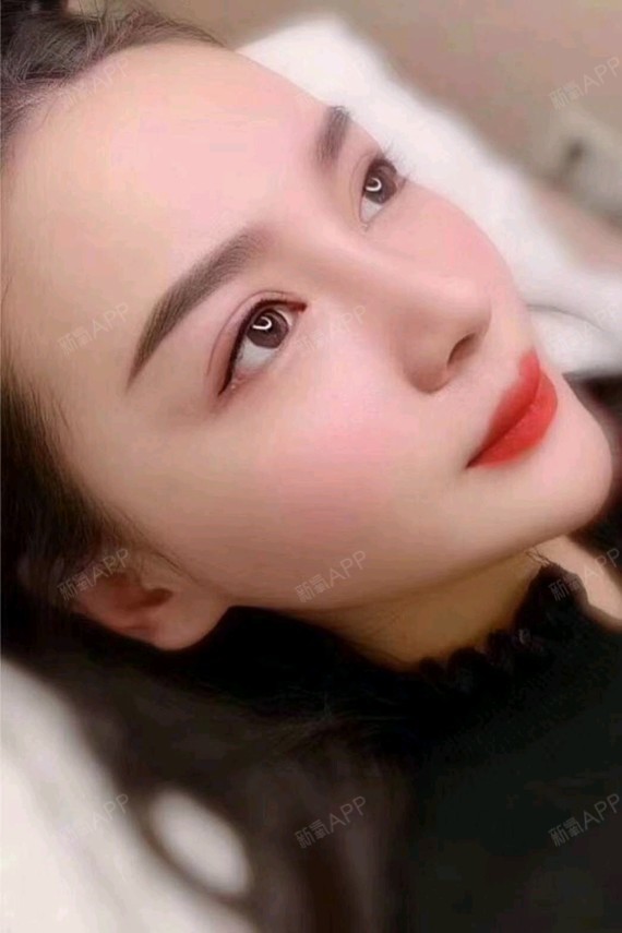 韩式半永久美妆美女图片