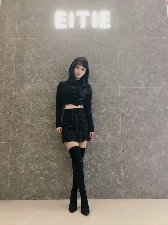 北京吸脂瘦大腿好不好_效果图_颖儿kiko吸脂瘦大腿术后第61天_新氧