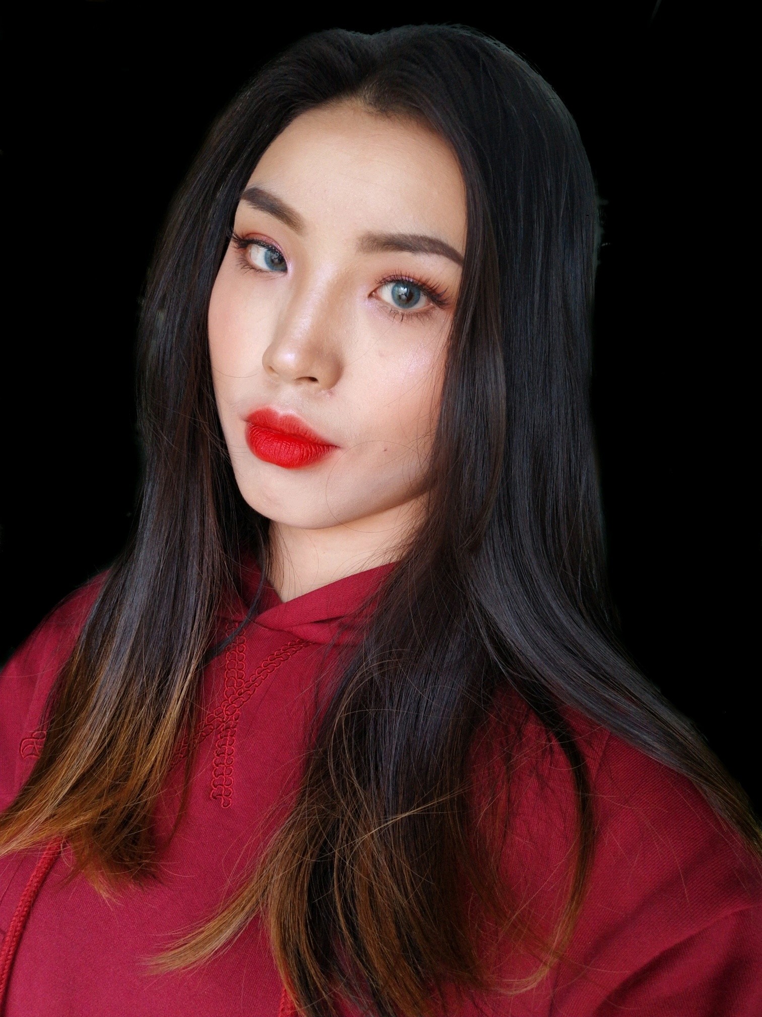 苹果红色系妆容分享今天也是可爱的苹果女孩呢