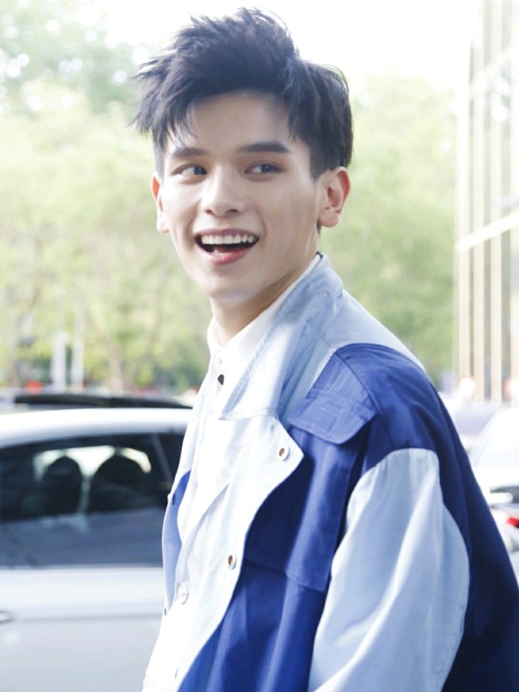 969696姚弛小哥哥,之前拍_圈子-新氧美容整形