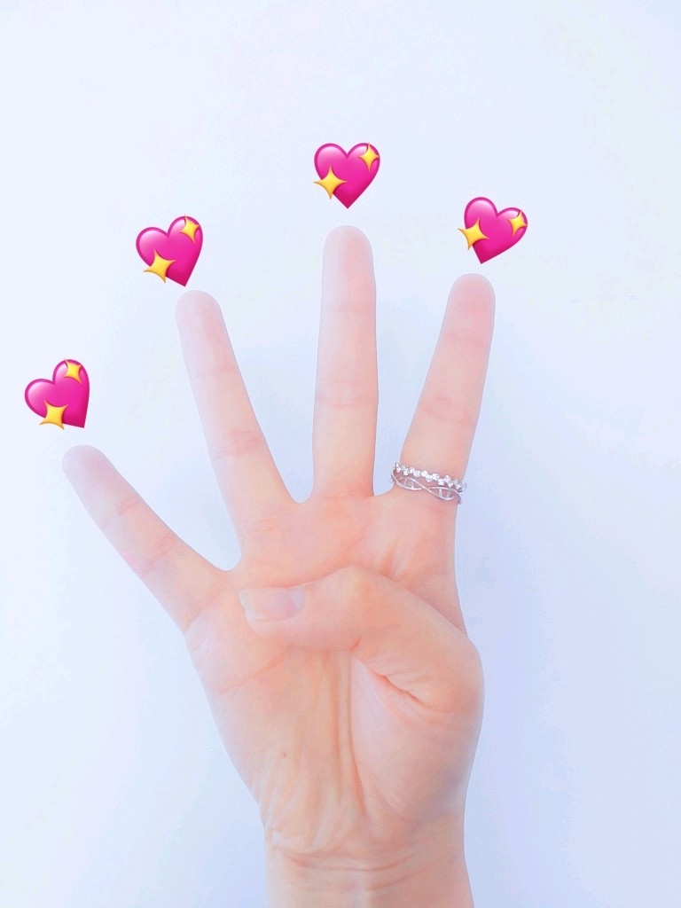 30天手势打卡挑战#身为一名资深搬砖小白领,今天是打卡的第四天