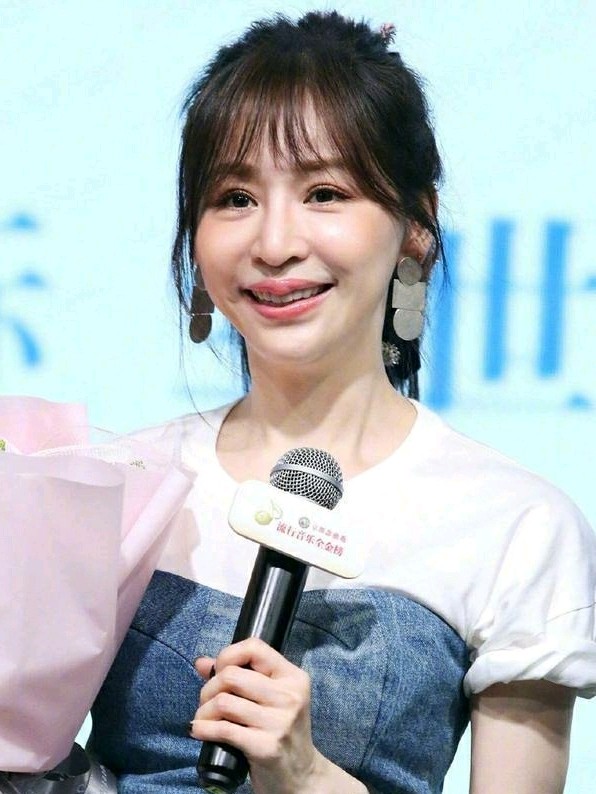 想要整容,但是不想要整容脸整容整成浑然