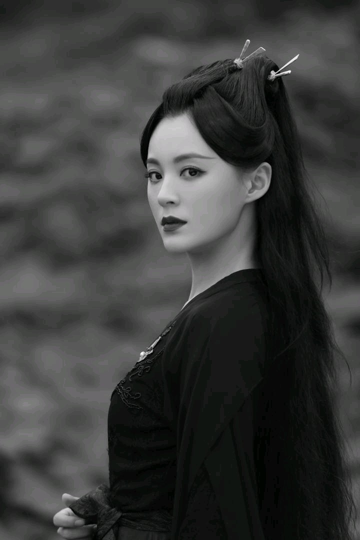 "反派女"也可以很可爱!