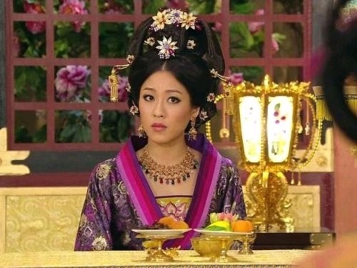 女神之一,陈敏之在《公主嫁到》中饰演大公主 ,泼辣_圈子-新氧美容