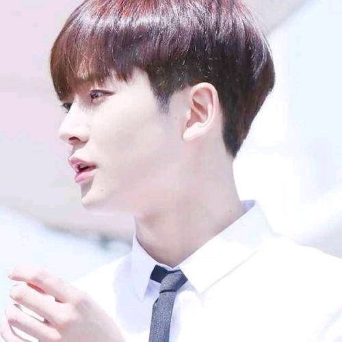 e 2019-08-30 19:28:32 g 6                             文字说明