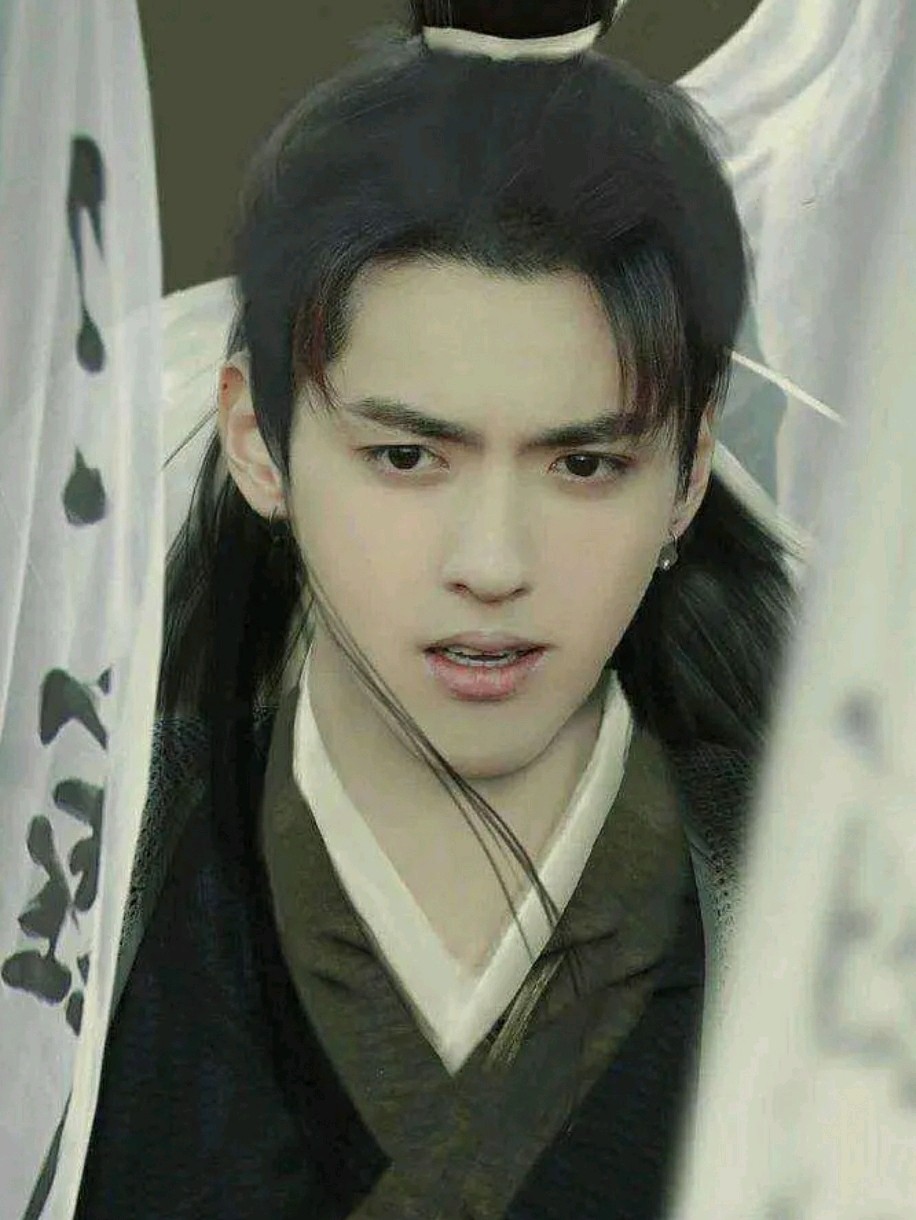 吴亦凡颜值回春?巅峰时期到底有多帅?