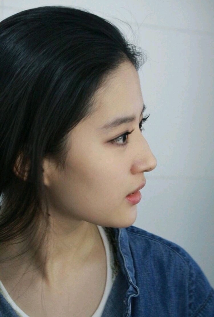 c型和s型太多说法了就是我们常说的直面型和曲面型吧