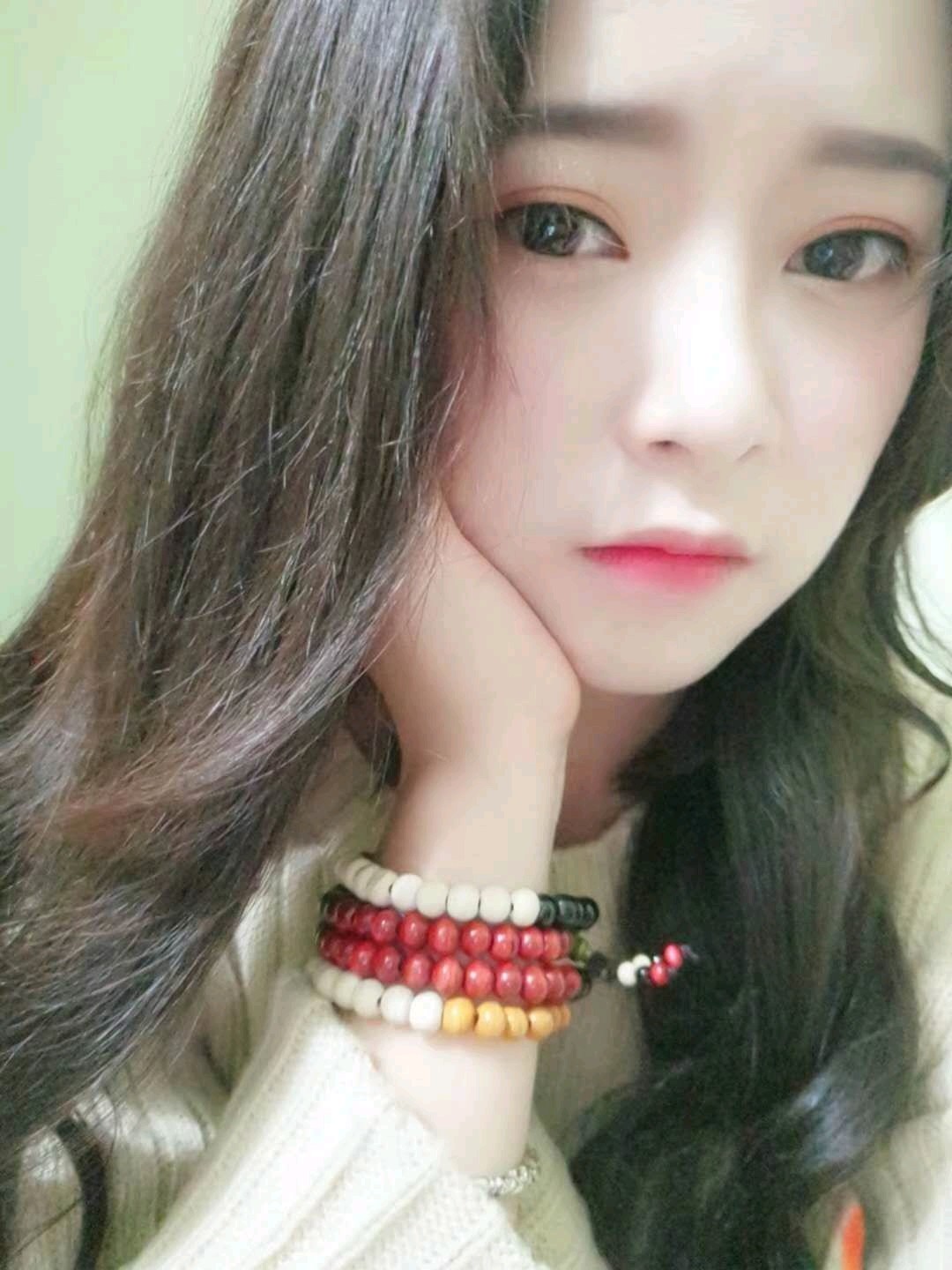 眼周小颗粒影响颜值 去除脂肪粒小妙招看这里 脂肪粒 圈子 新氧美容整形