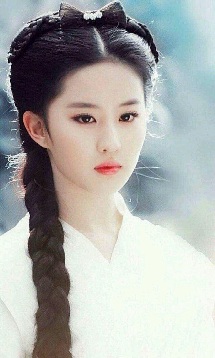 终于理解为什么叫天仙了这份美丽有种只可远观不可亵玩的距离感