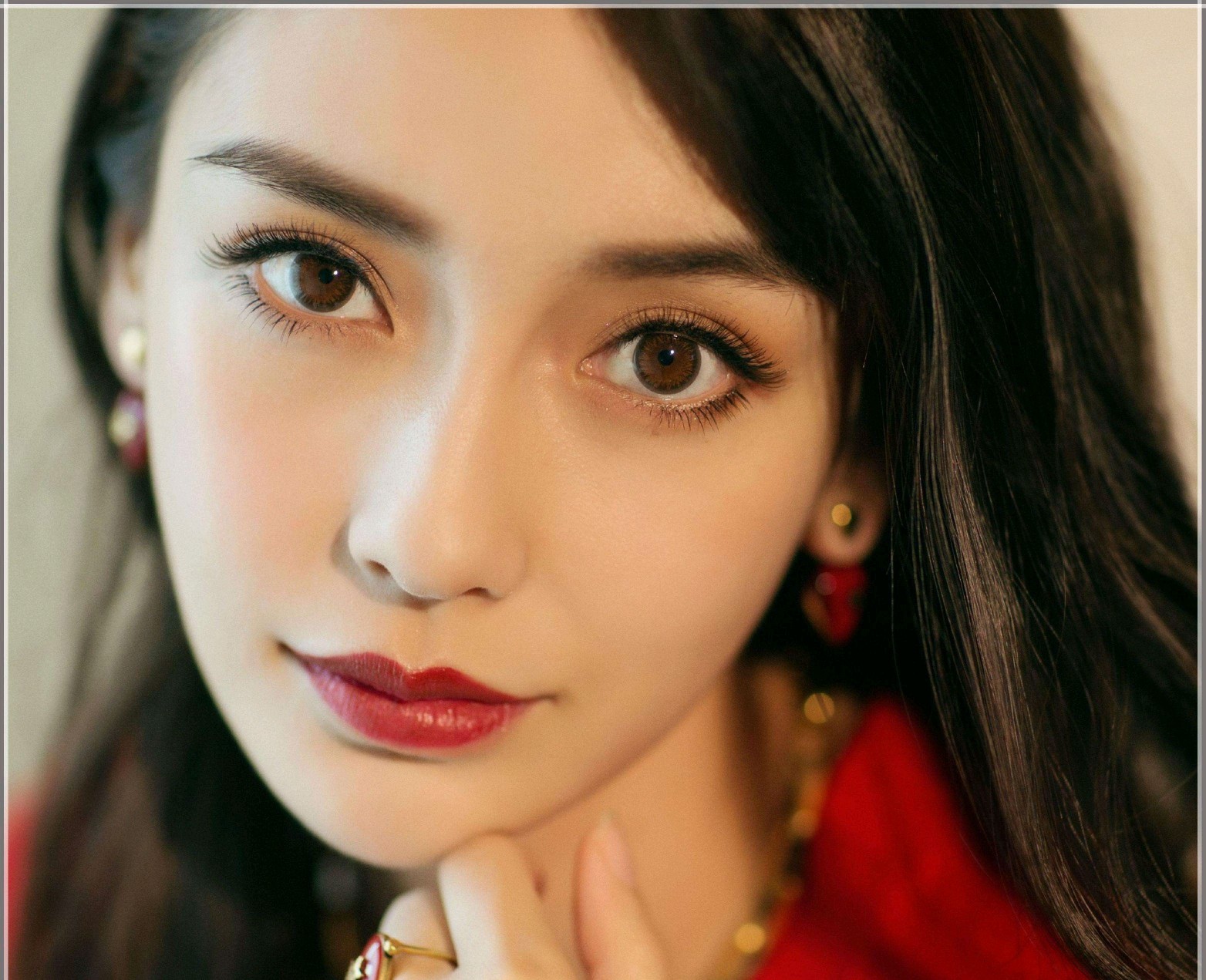 请问杨颖的眼睛是什么眼型