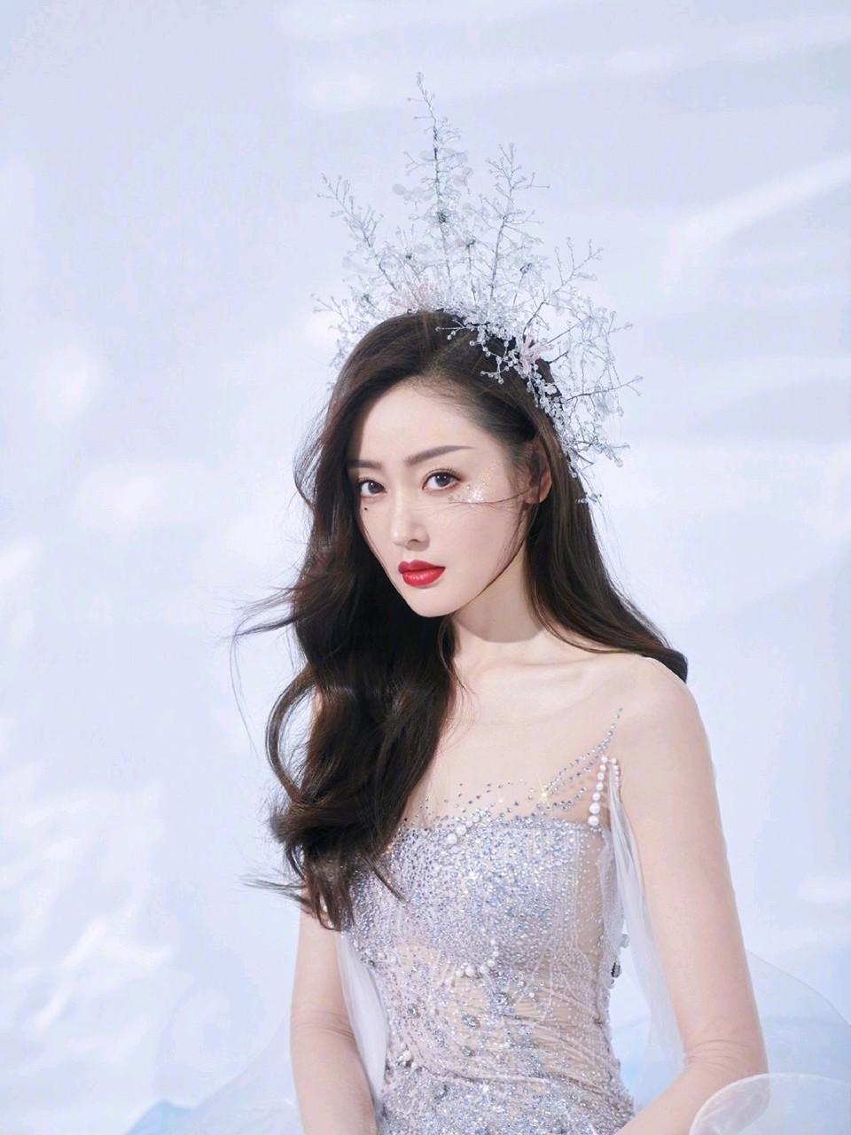 张天爱春晚简直仙女下凡96962020年央视春晚上张天_圈子-新氧美容