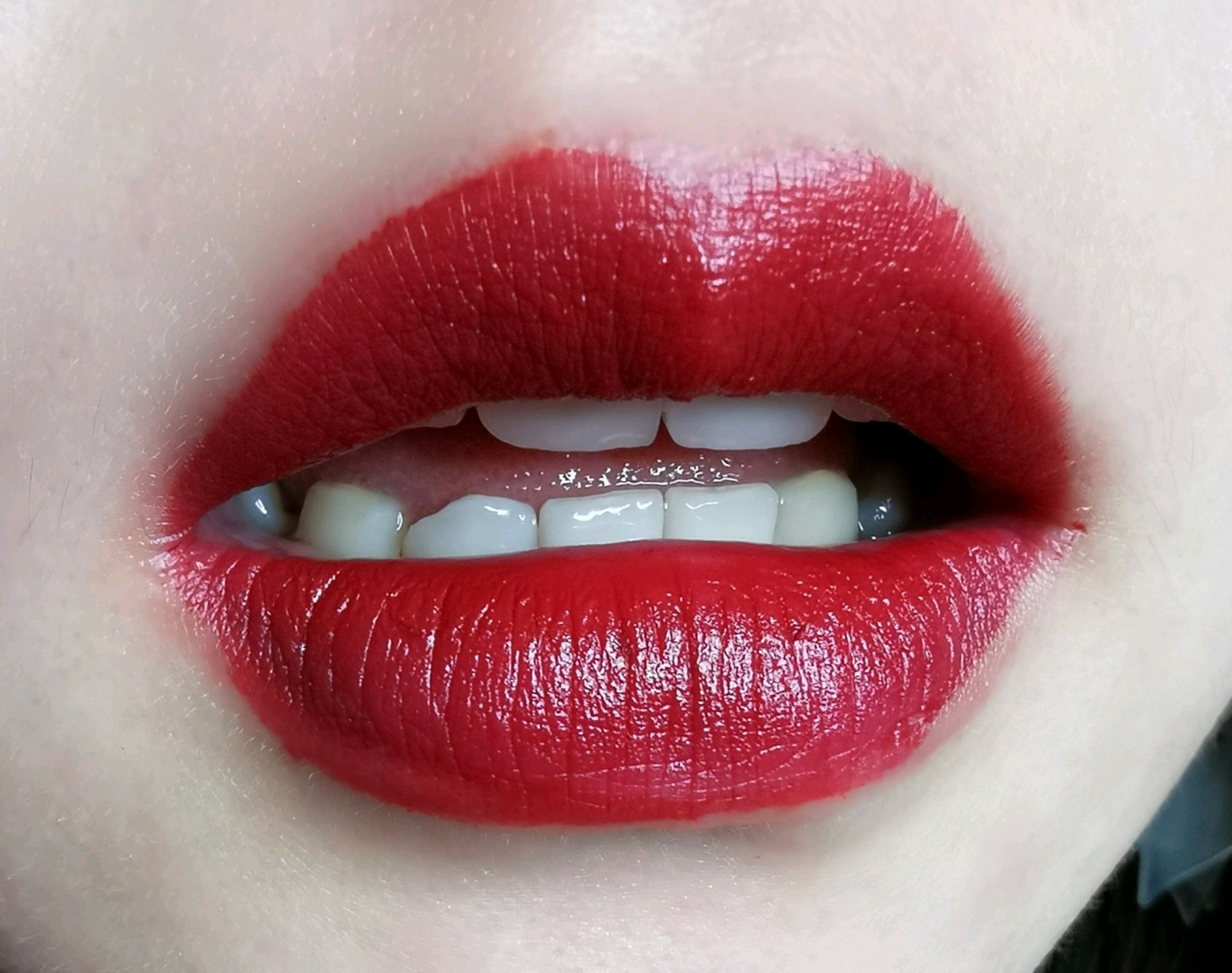 果子成熟季果酱满唇