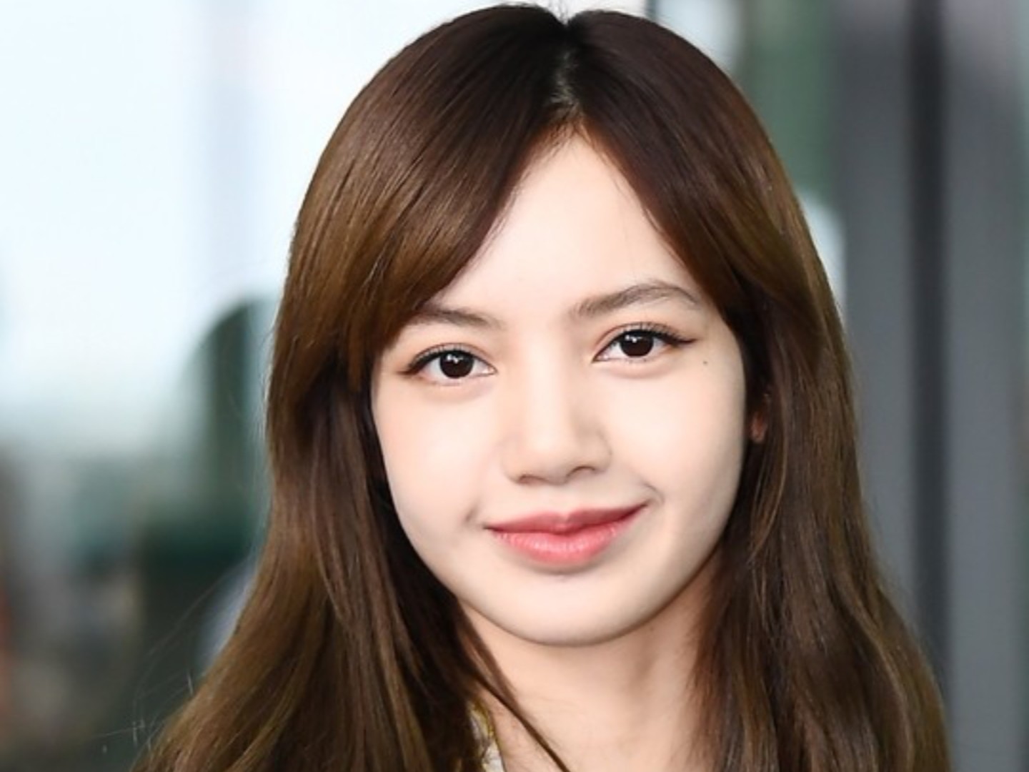 在没有看青春有你2的时候我是完全不知道lisa的这个人,当我看了以后