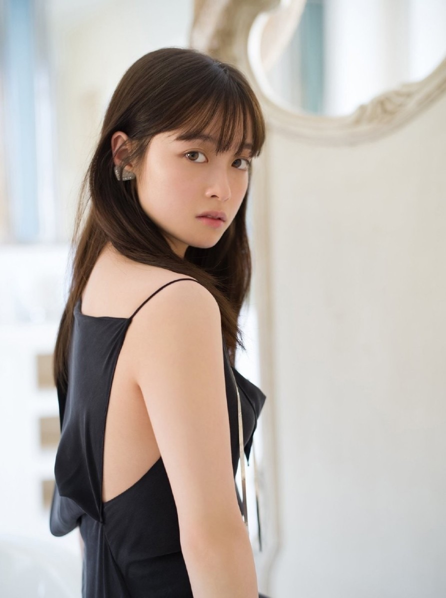 对于桥本环奈,相信了解看过一些日本影视文化的人没有_圈子-新氧美容