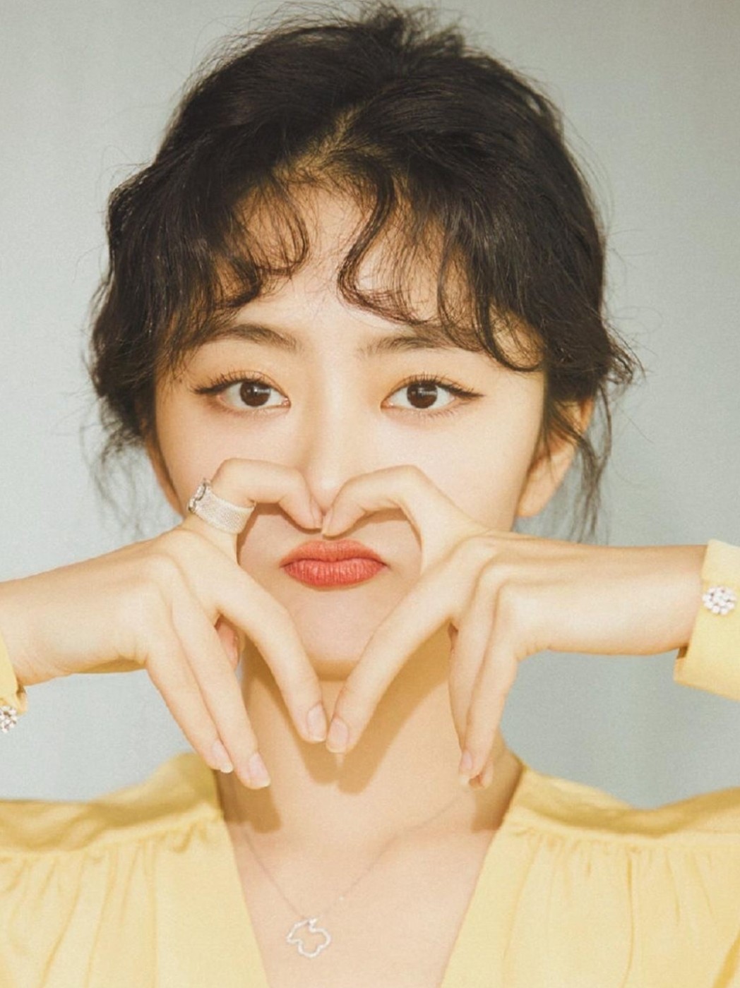 可盐可甜谭松韵