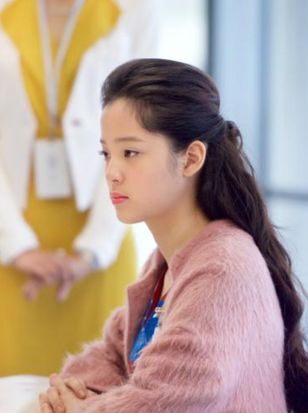 仙女一样的欧阳娜娜竟然有这一硬伤?在侧面脸_圈子-新氧美容整形