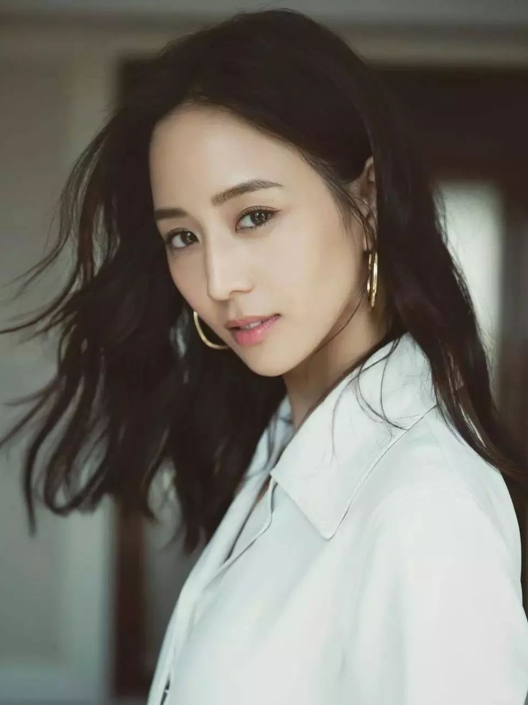 清纯英气张钧甯