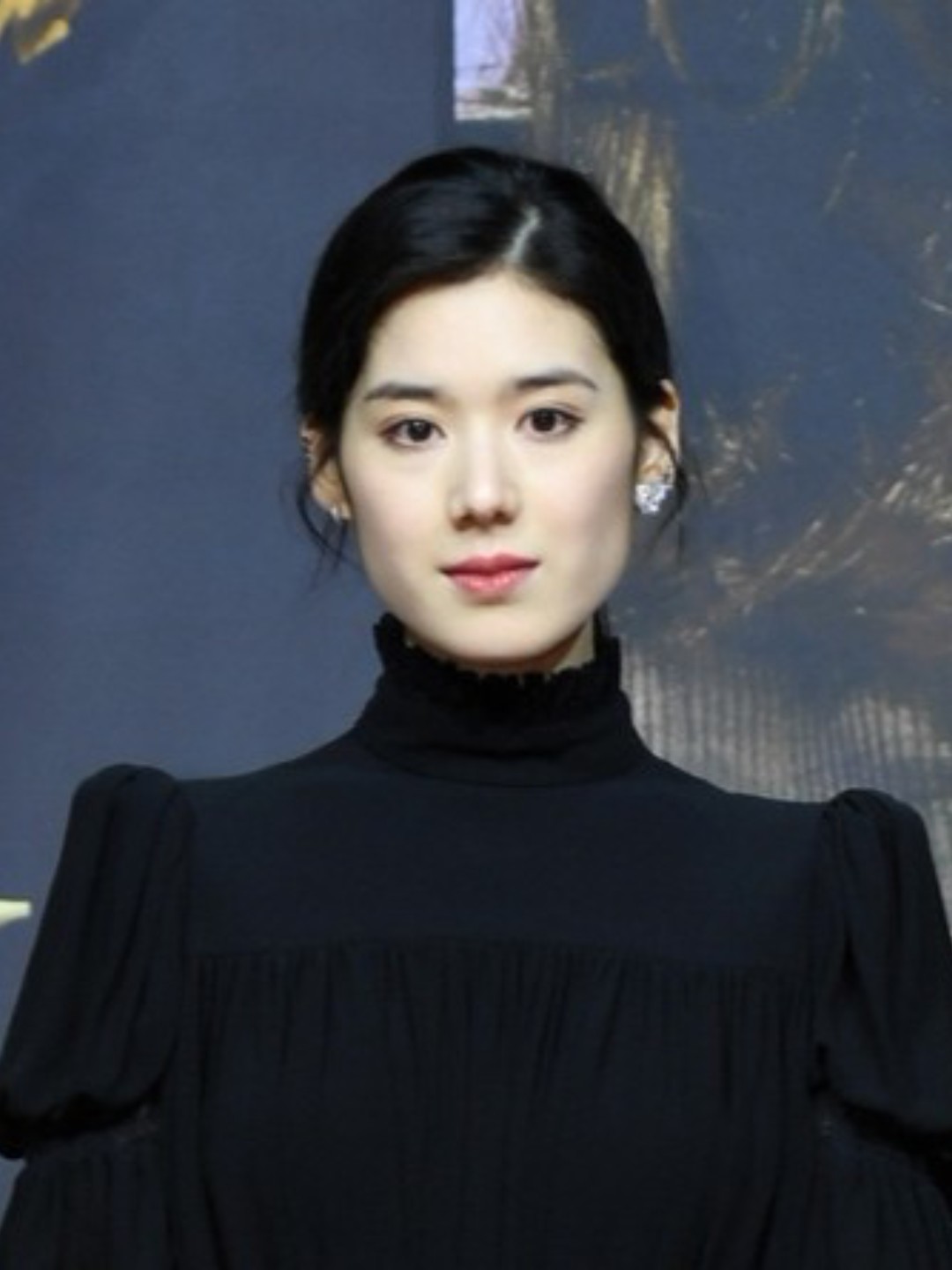 最近被韩剧《永远的君主》女二郑恩彩迷的神魂颠倒