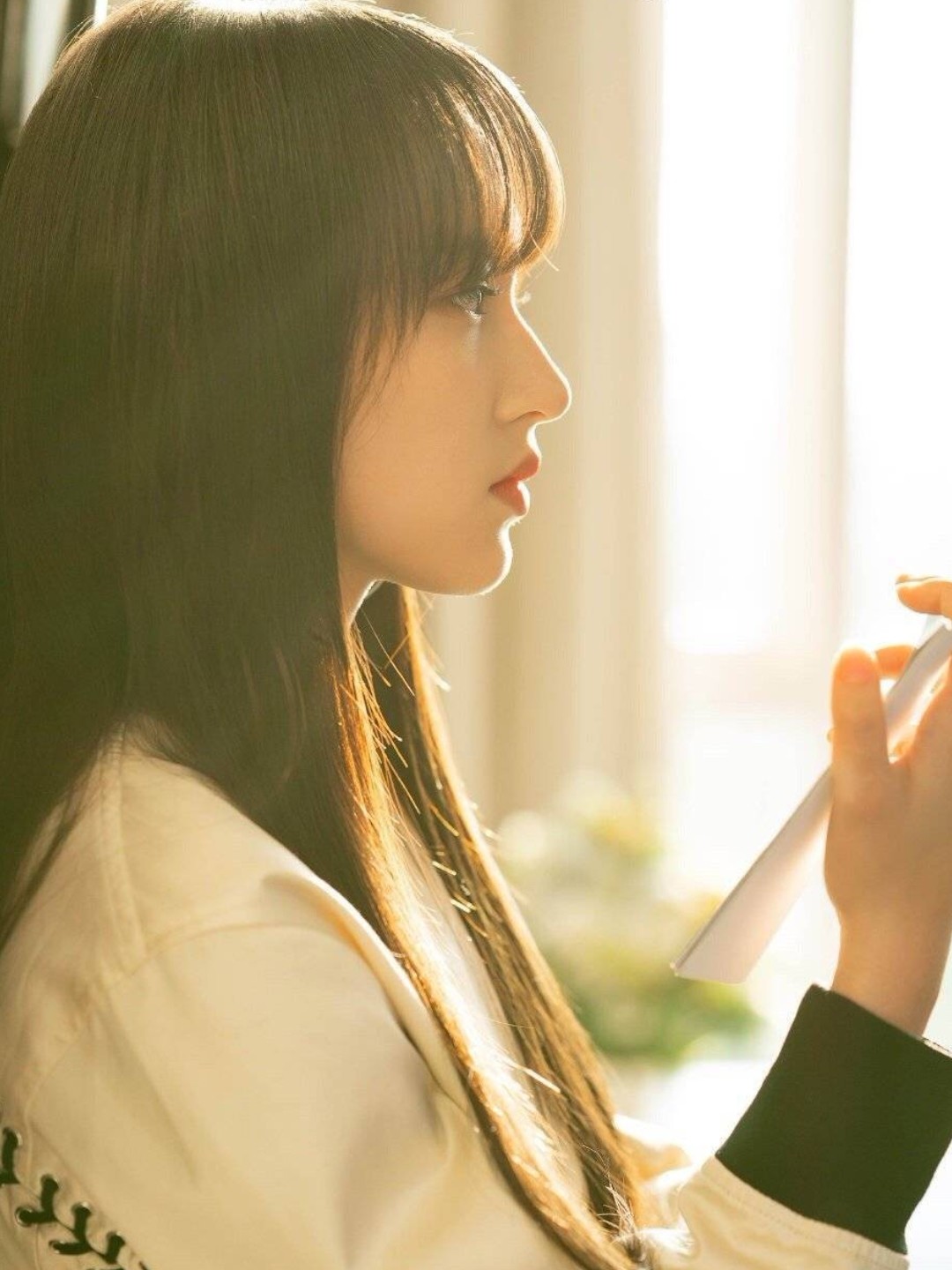 程潇 侧颜 绝了!