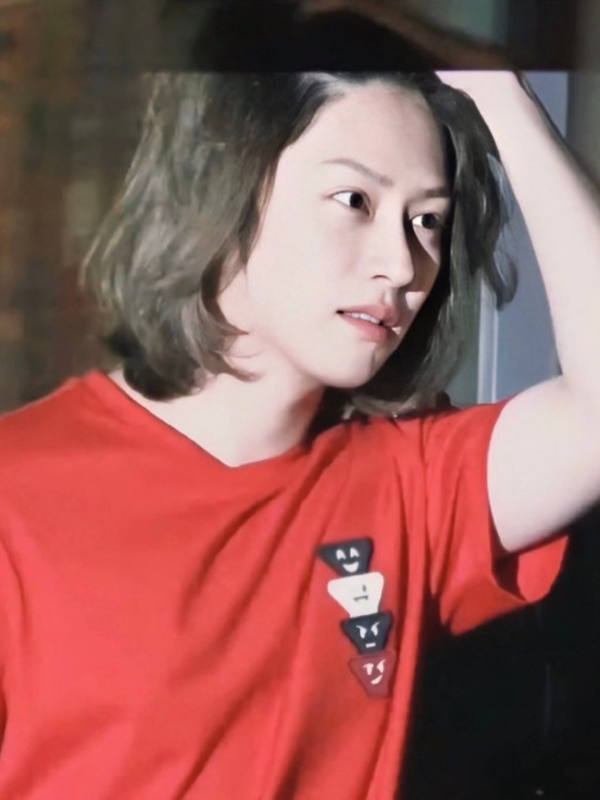 韩国大热女团twice成员平井桃momo因为跟sj成员金希澈谈恋爱,而备受