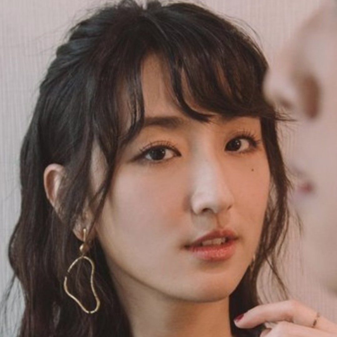 撞脸桂纶镁的柯佳嬿美在哪里