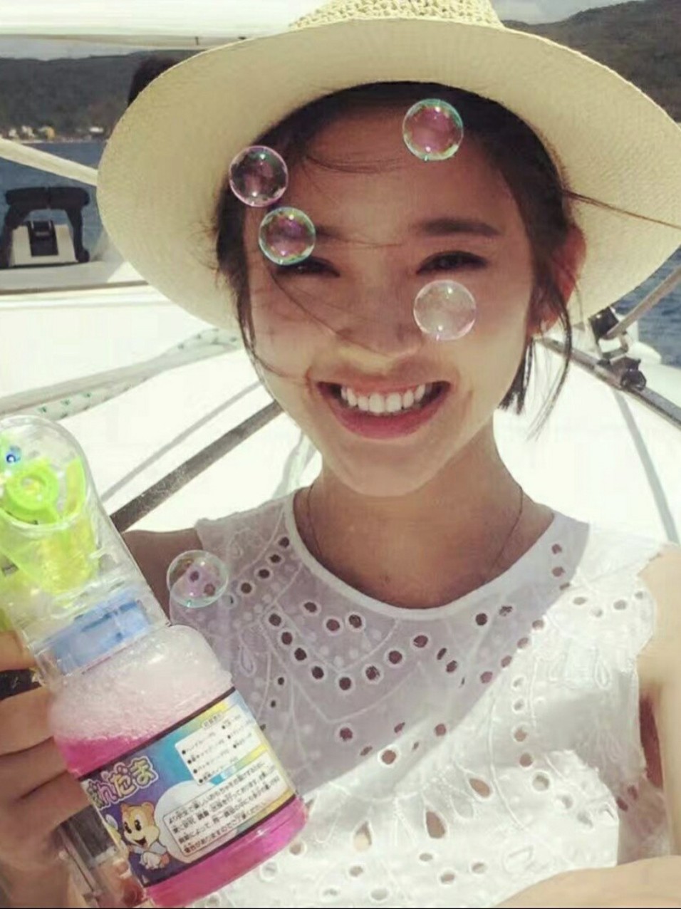 拥有一口洁白糯米牙,让你的笑容更为迷人,要怎么样让自己的牙齿