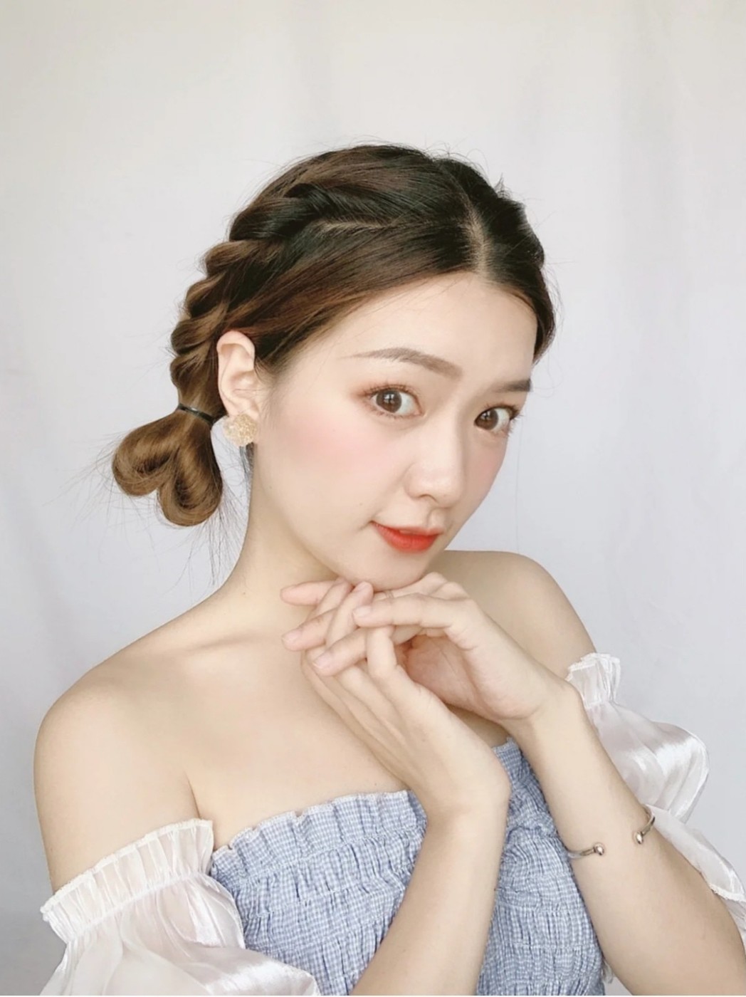 520约会发型,爱心丸子头合集头发会比心