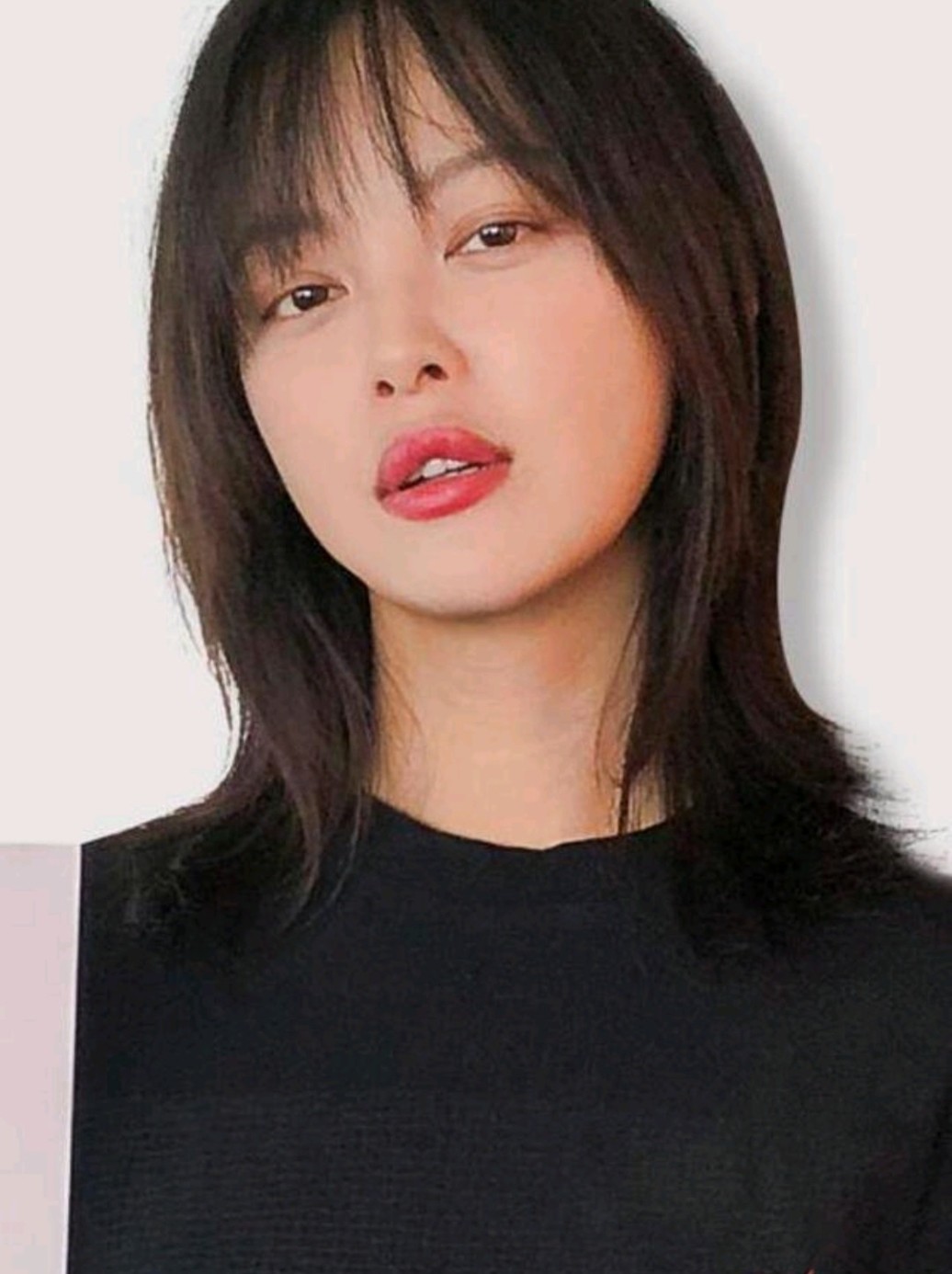 【脸上有这四个特征的人,一般都是厌世脸】