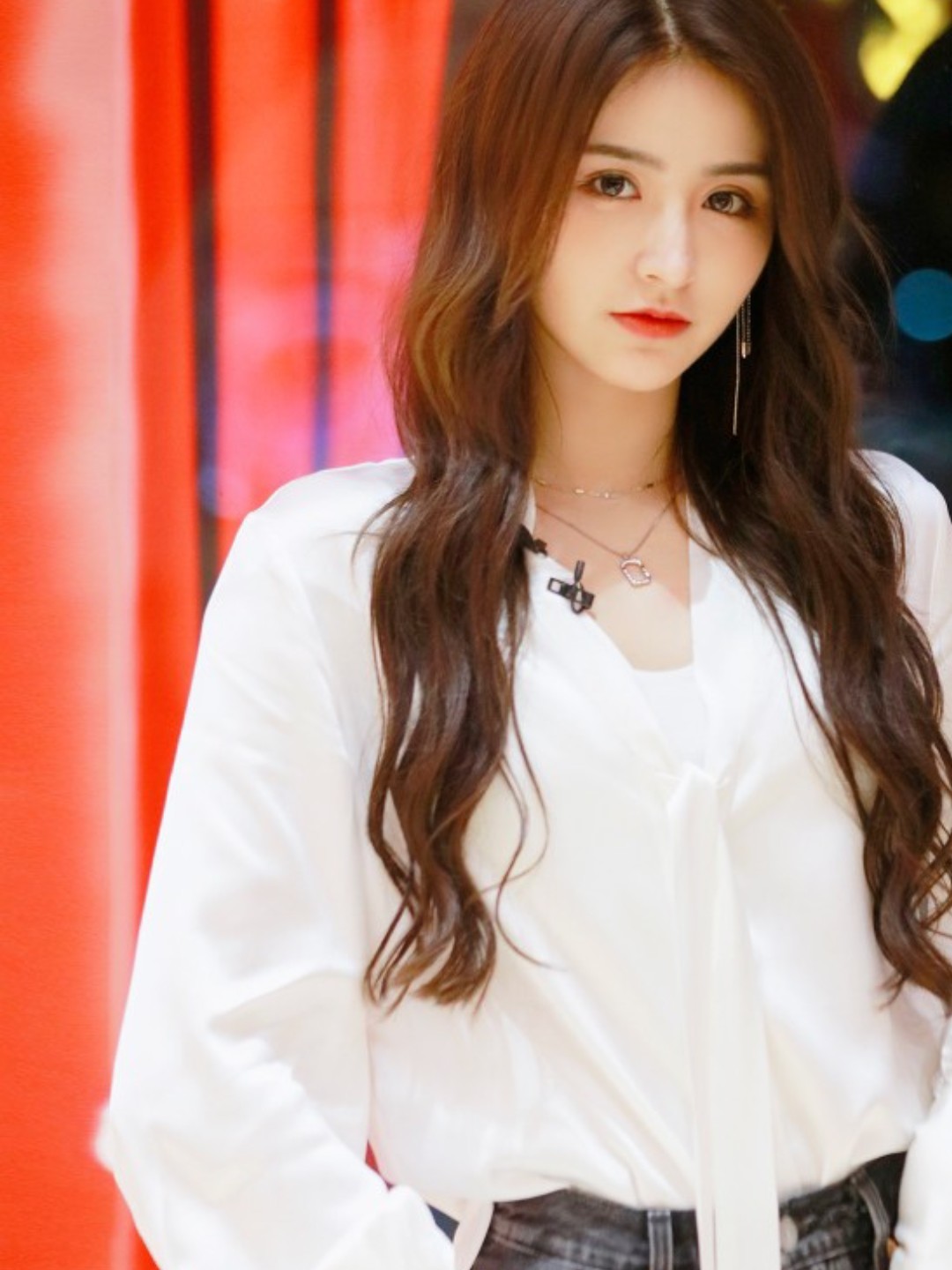 金子涵 如何从素人级颜值进化到女团级美貌