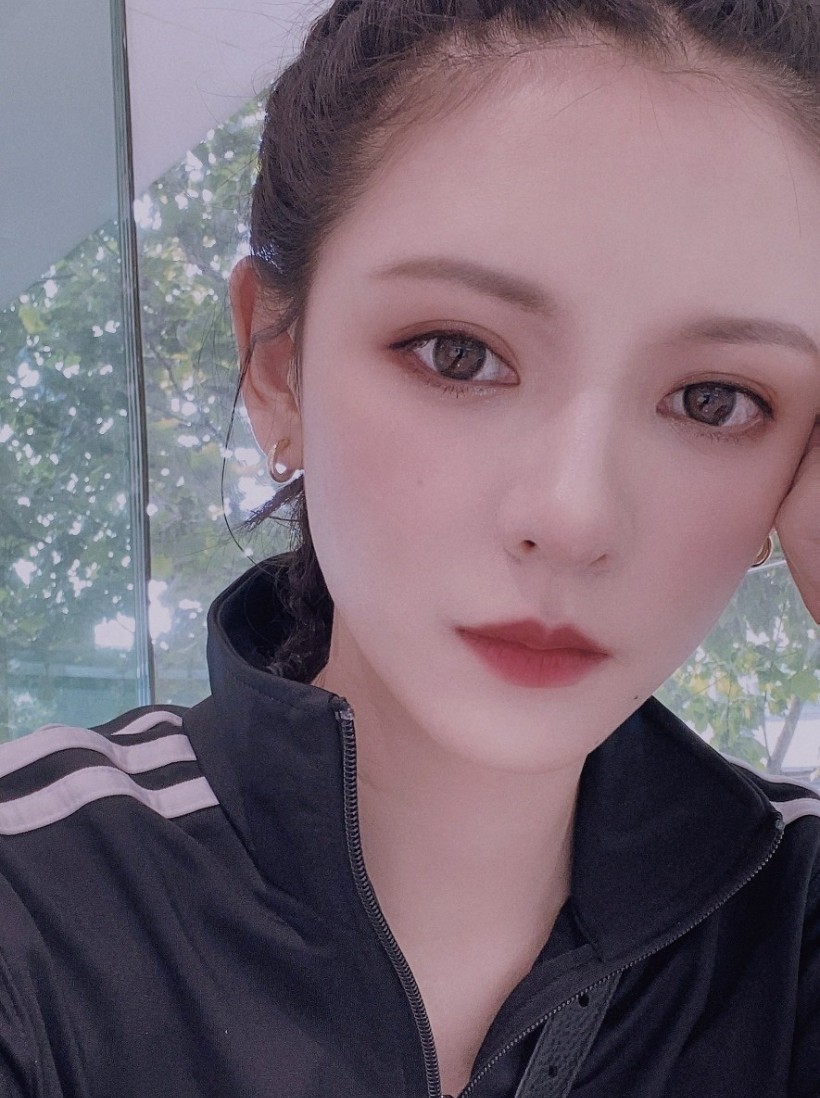 王思聪的某一任前女友张予曦大家肯定都不陌生!