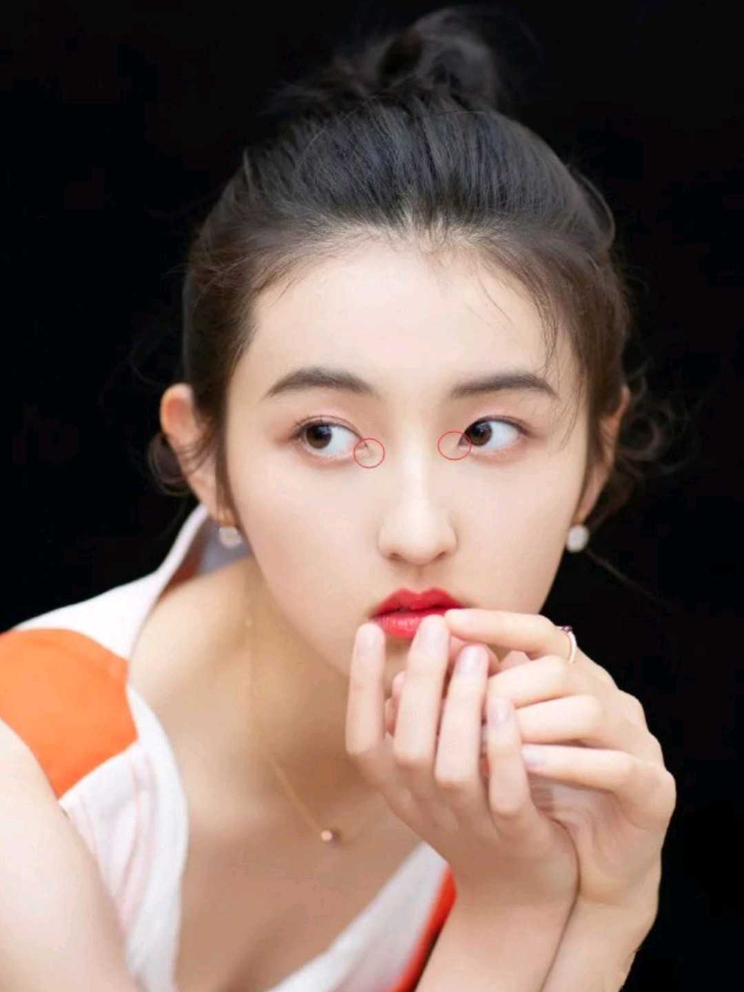 今天来说一说我最喜欢的00后演员—张子枫.