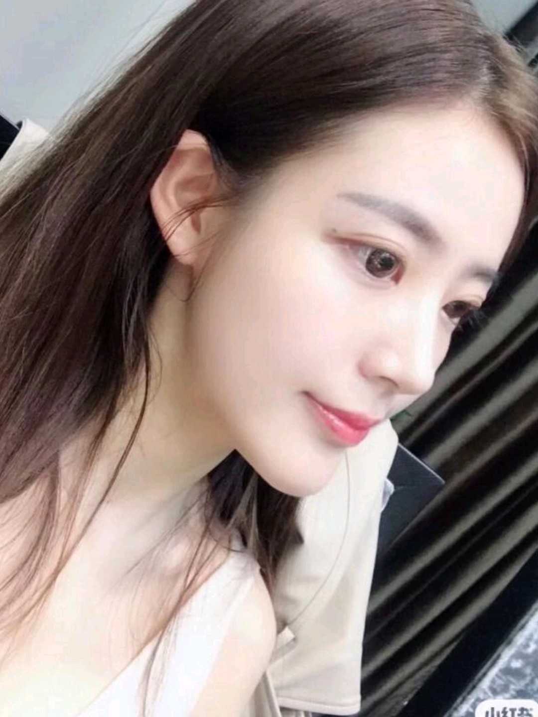 一转眼都一年多了,现在鼻子很自然,特别是侧面看着的_圈子-新氧美容