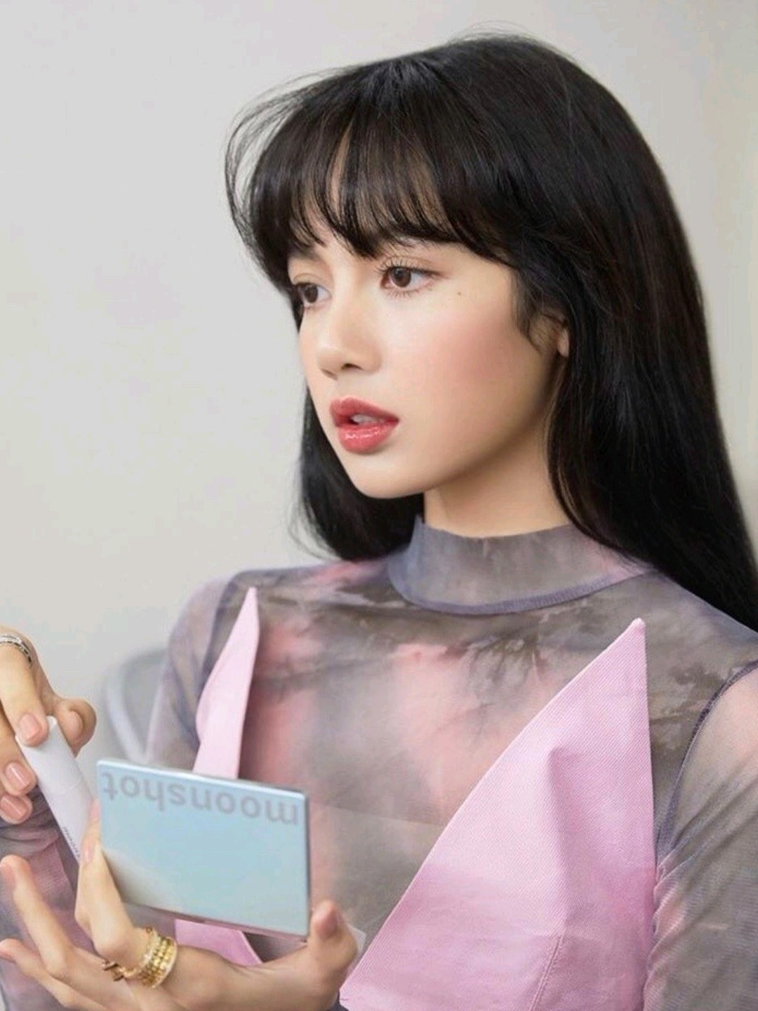 甜酷女孩lisa的妆造核心