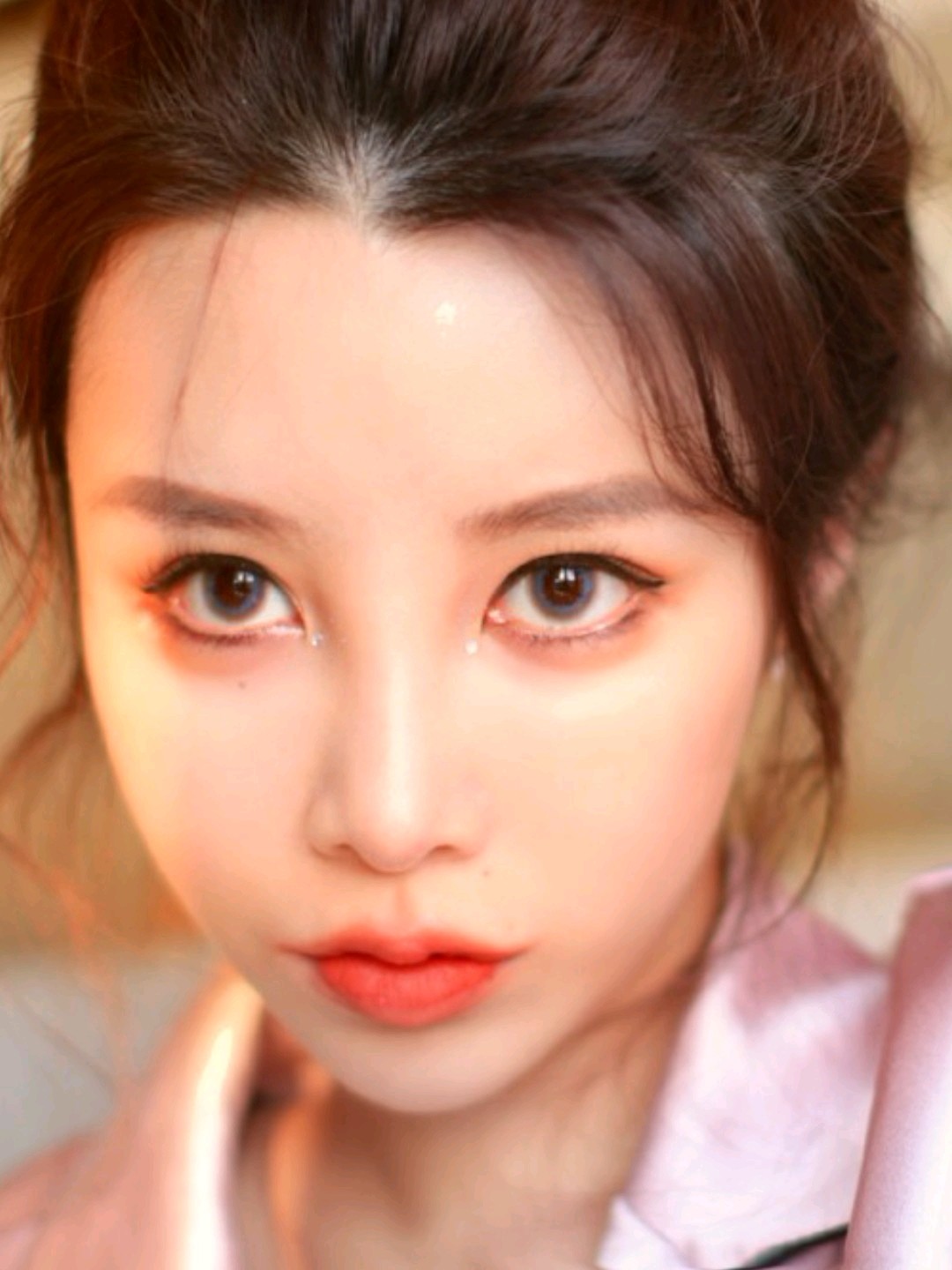 千万粉丝级别网红-张沫凡