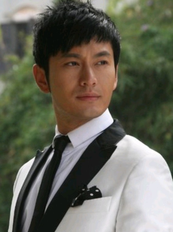 黄晓明为啥饰演不了霸道总裁