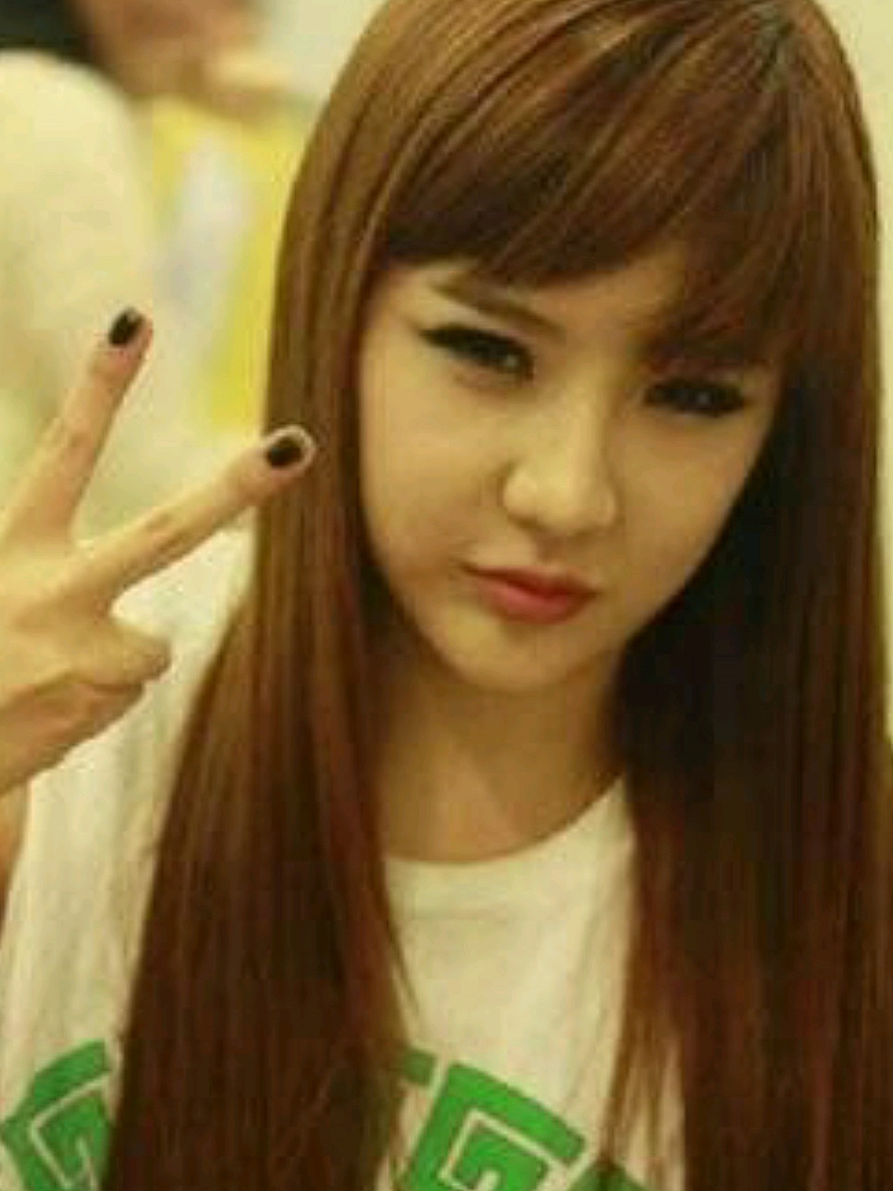 可爱的朴春怎么整成这样了