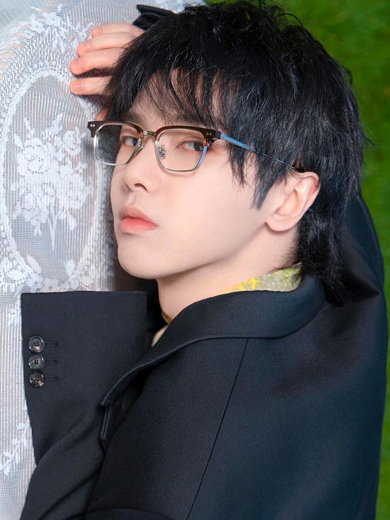 华晨宇天生有最方最突出的非常发达的下颌骨,偏短的下_圈子-新氧美容