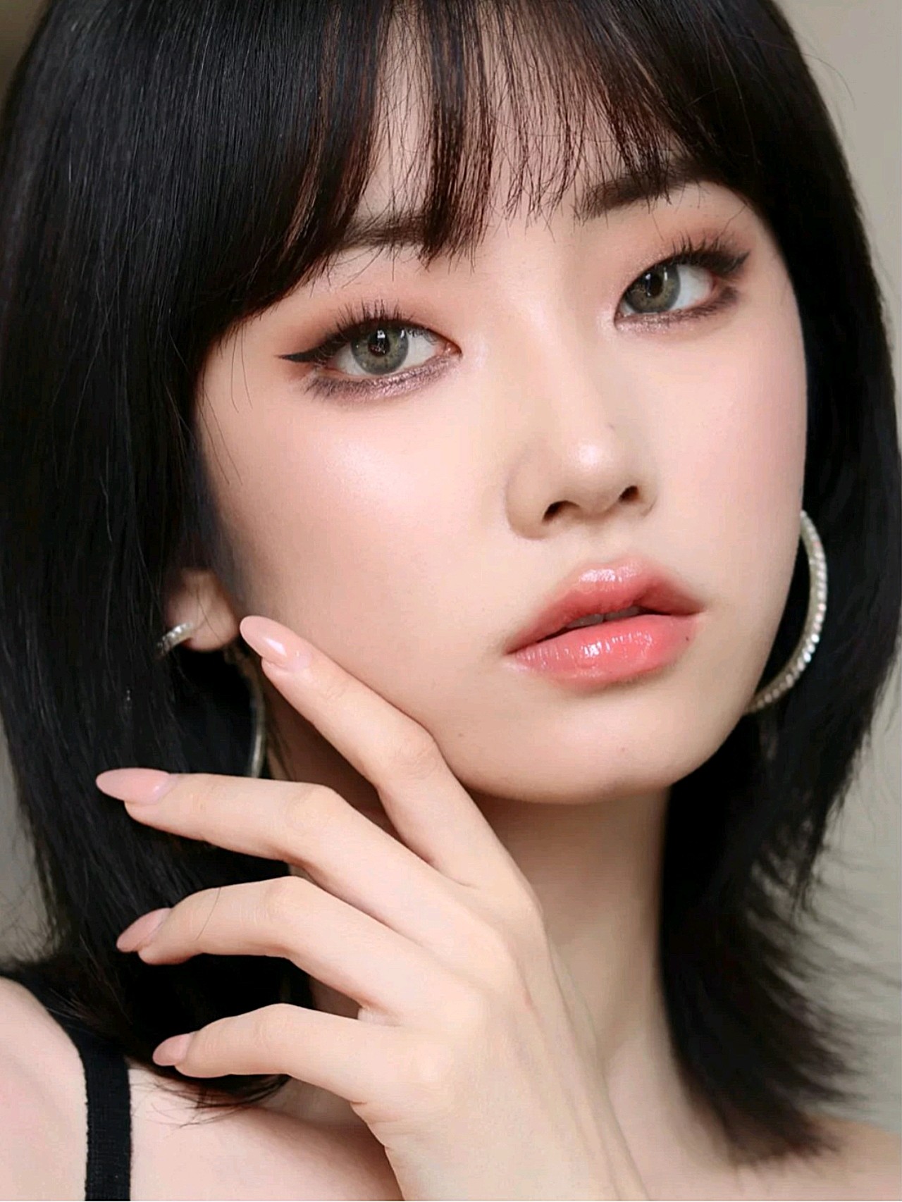 单眼皮辣妹必备～魅惑烟熏妆