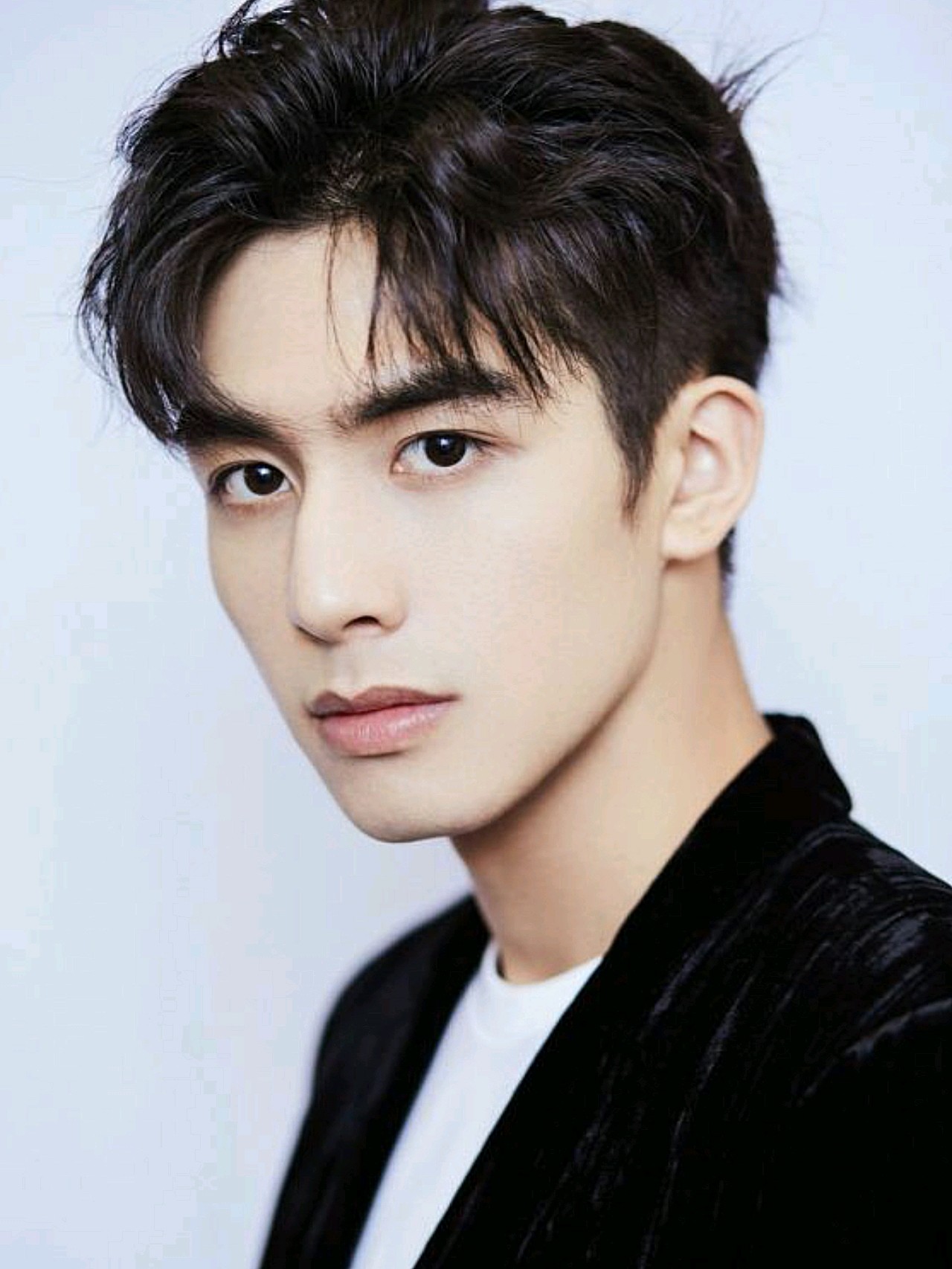 宋威龙浓颜系帅哥不精致感在哪里?