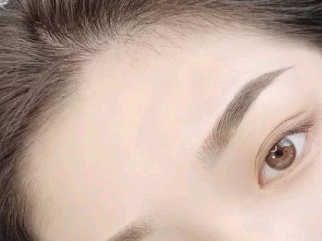 之前看根眉介绍的模特图片就很喜欢,特别自然,一根一_圈子-新氧美容