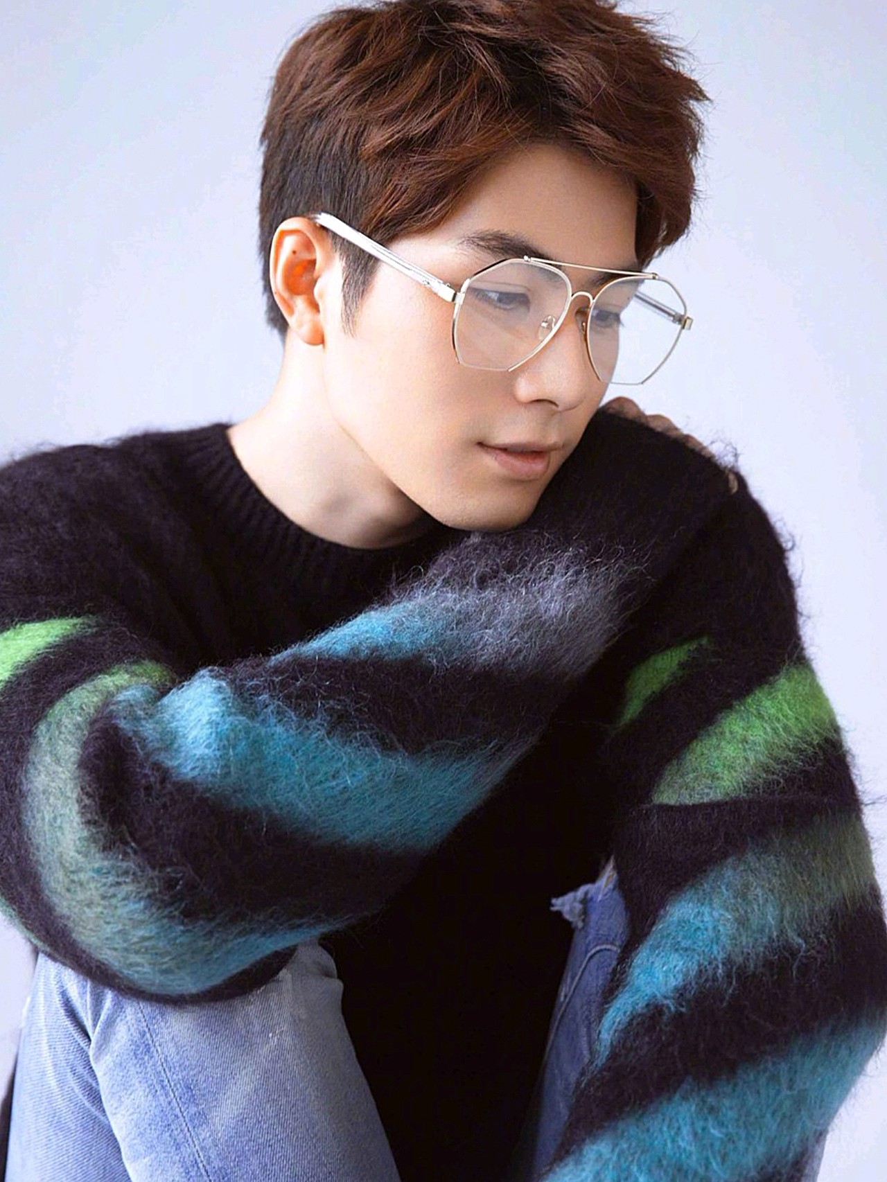 不知道大家还记不记得《小时代》陆烧的扮演者陈学冬.